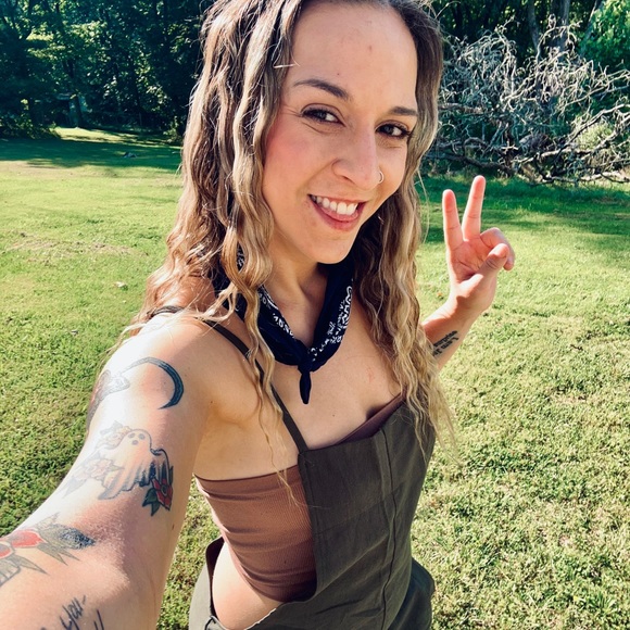 Meet your Posher, Kala - Picture 4 of 7